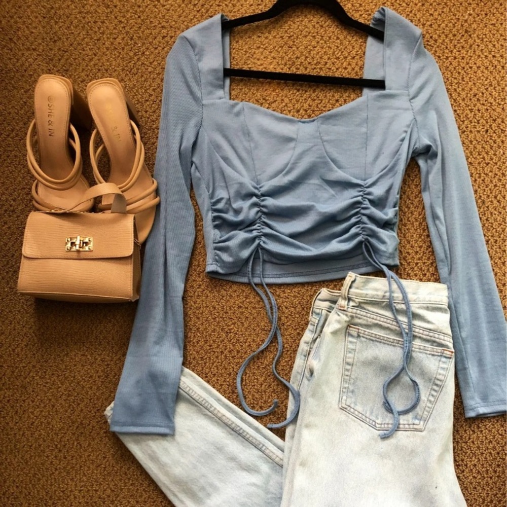 Blue top
